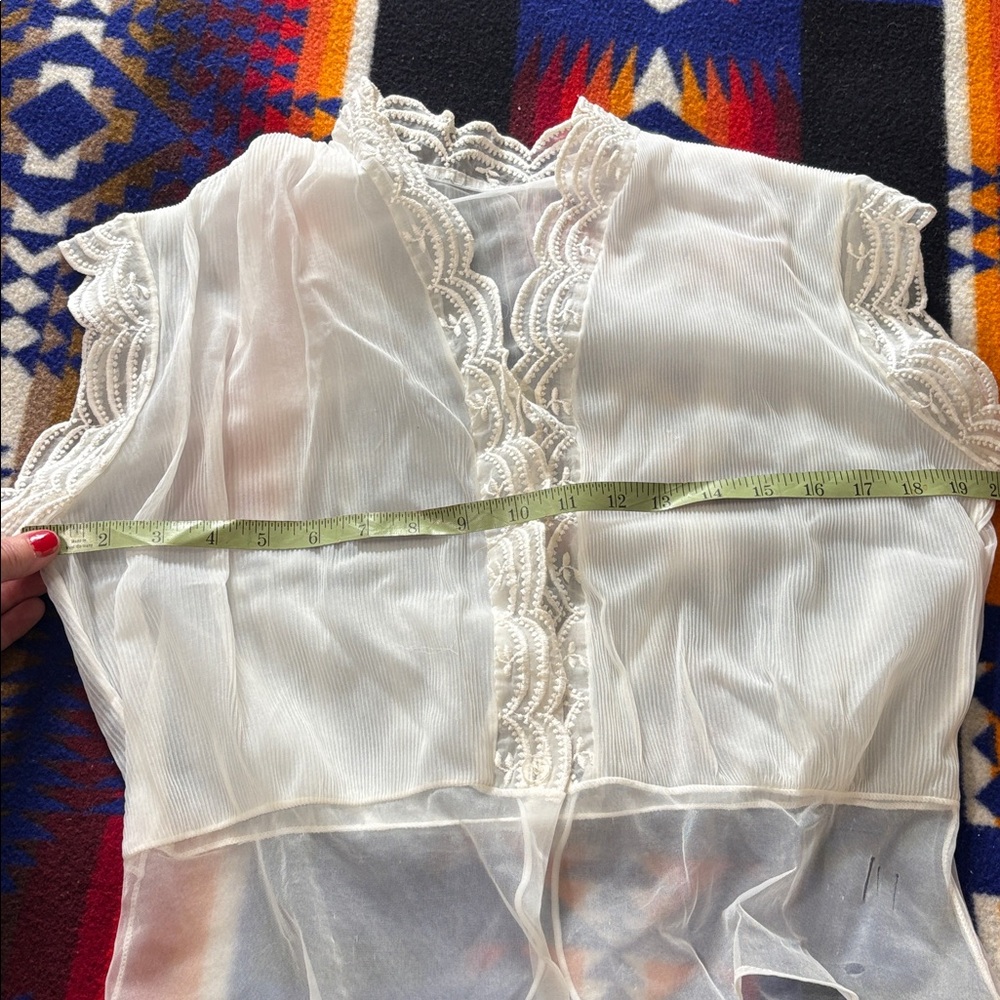 True vintage White Lace Trim Sheer Women's Top - Picture 2 of 7